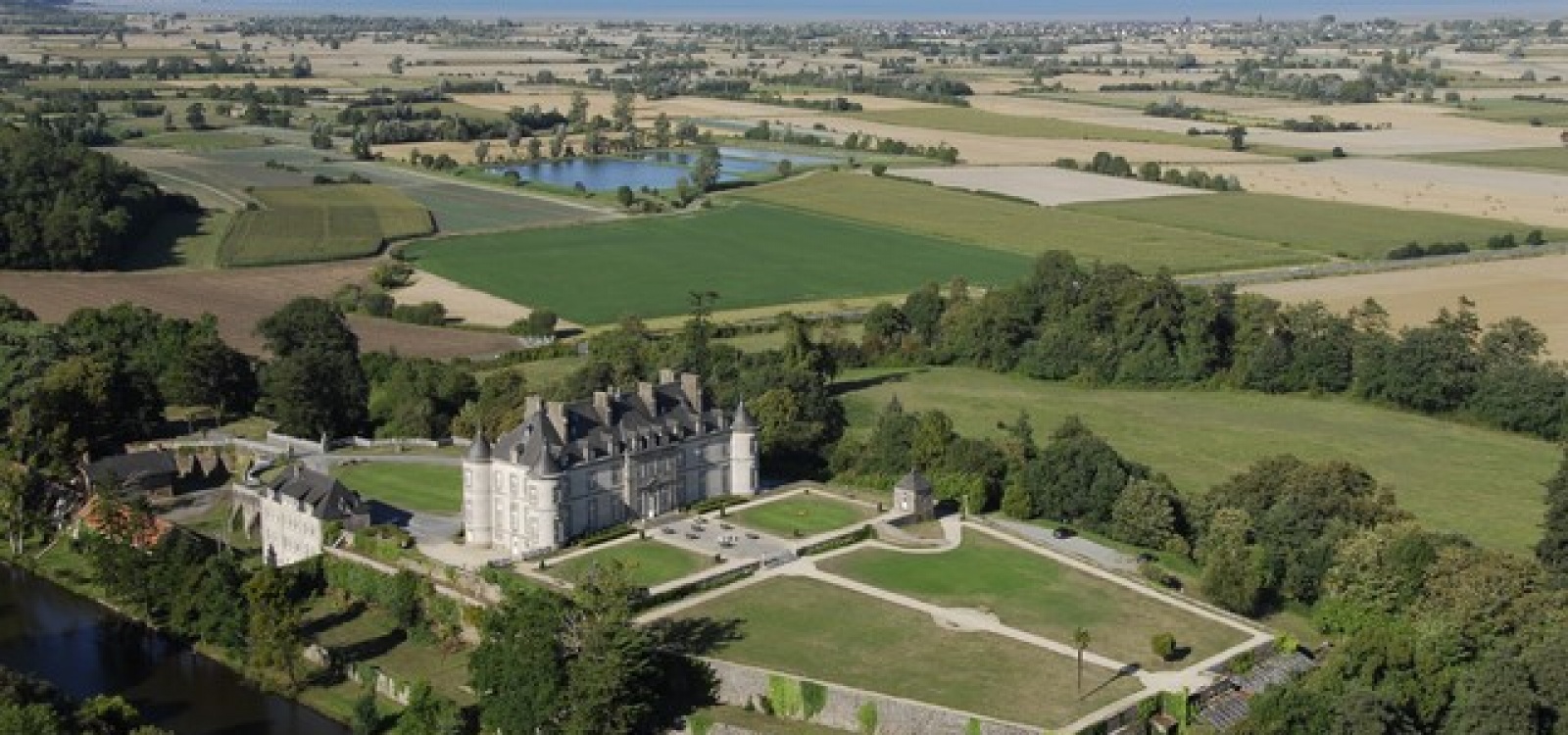 Saint-Malo,Ille et Vilaine,France,Château,1065
